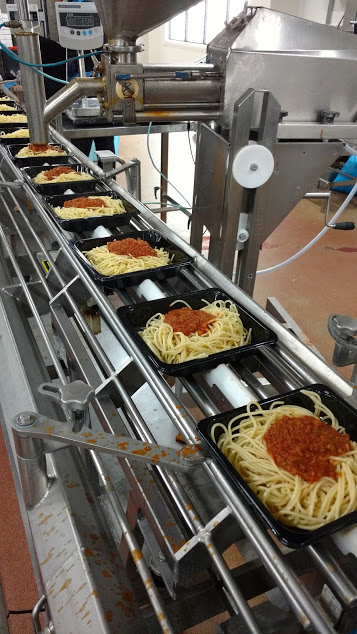 Productie van spaghetti bolognese, in Nederland